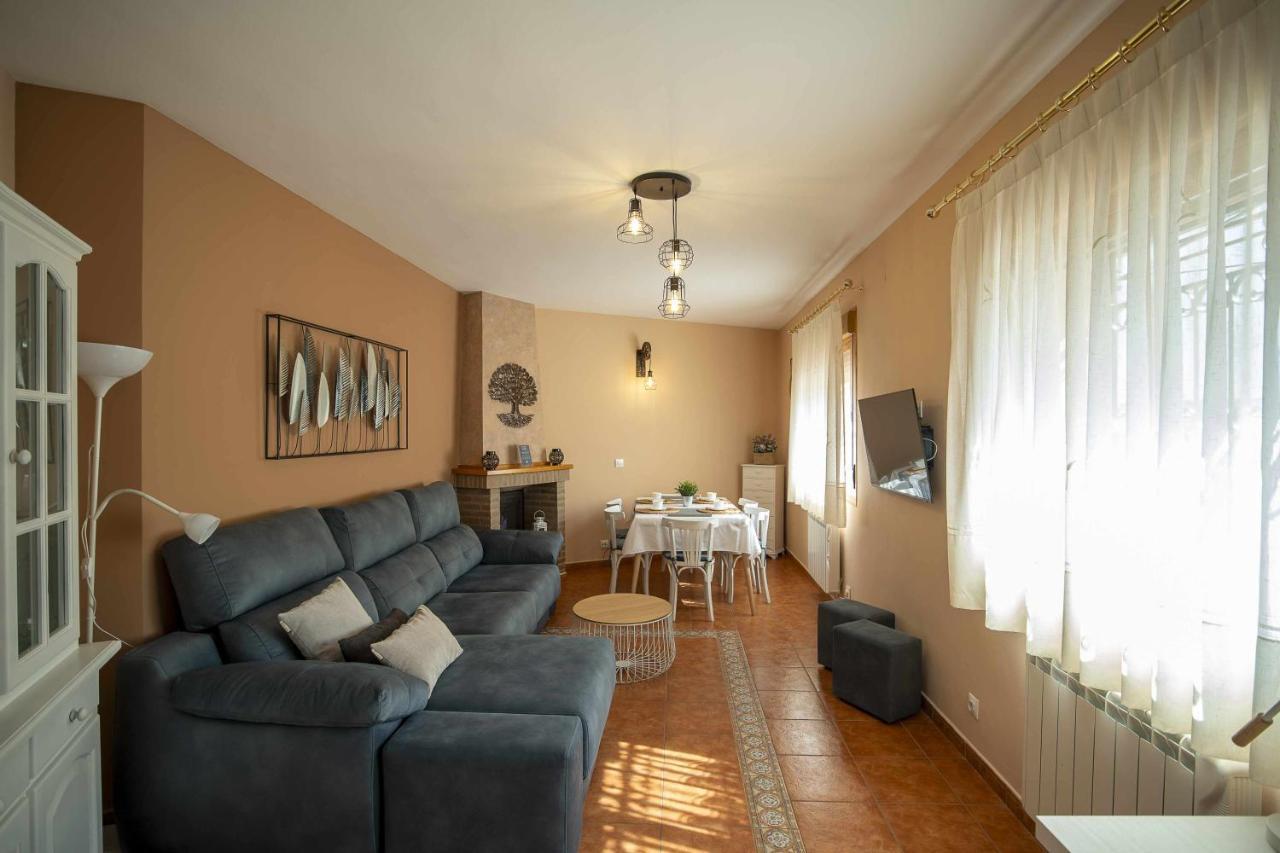Casa Rural La Posada Del 42 Carrascalejo Esterno foto